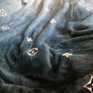 Blanket 150*200cm velour very soft double sided blue purple ,new warm